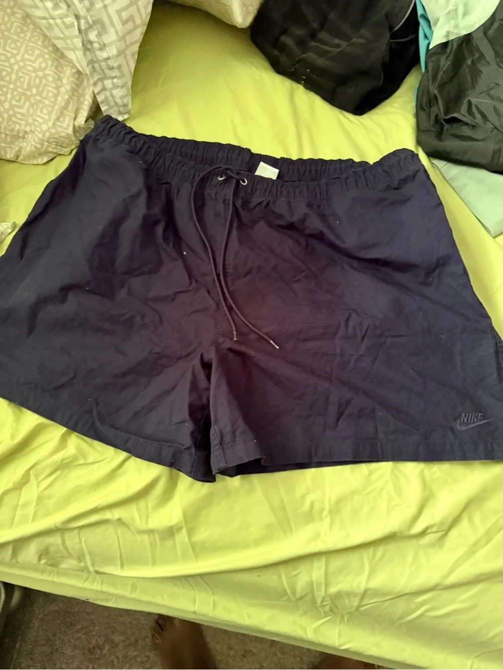 Nike Men's Dark Blue Elastic Waist Athletic Shorts